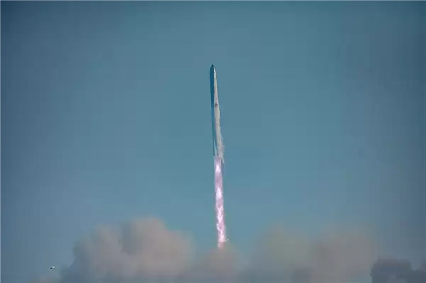 SpaceX启动IPO静默期,拟募集资金超300亿美元冲击史上最大规模上市