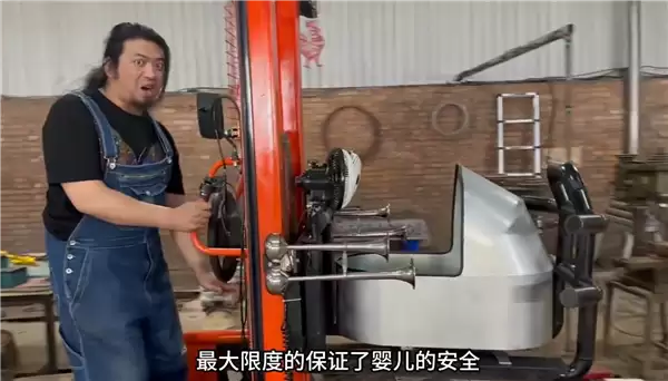 韩路找“手工耿”拍摄视频：到河北后雾太大找不到路了