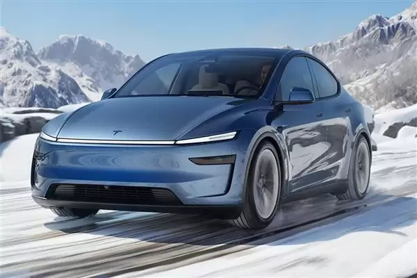 特斯拉因自动驾驶命名误导被罚停售30天