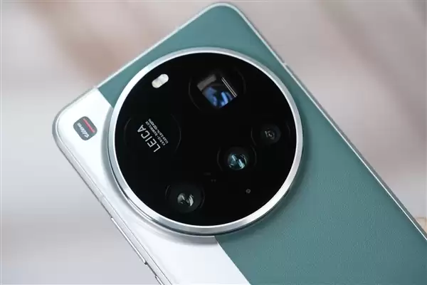 首发全新徕卡1英寸主摄！小米17 Ultra上架预约