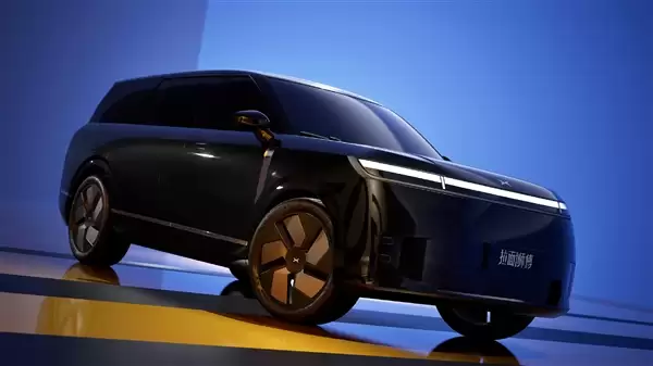 路虎揽胜既视感 小鹏全尺寸SUV非官效果图出炉：一眼高级