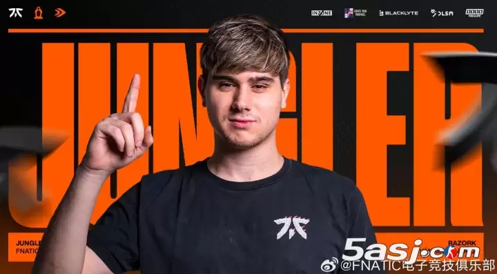 FNC官宣续约核心猛将!Razork留队续写传奇,率队征战2026赛季 FNC官宣续约核心猛将!Razork留队续写传奇,率队征战2026赛季