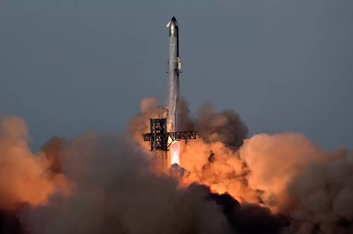 SpaceX进入上市静默期,拟2026年IPO融资300亿美元
