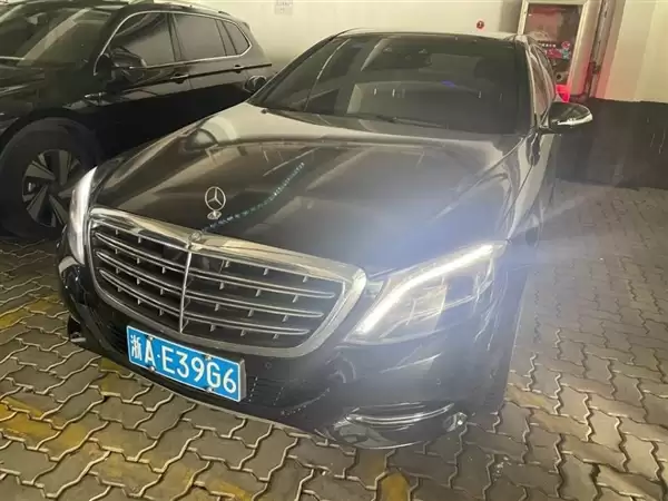 流拍两次 张小泉集团名下迈巴赫S400将被拍卖：降价至38万元