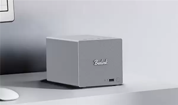 零刻ME Pro双盘位NAS首发1849元起：DIY抽拉式设计 可升级主板