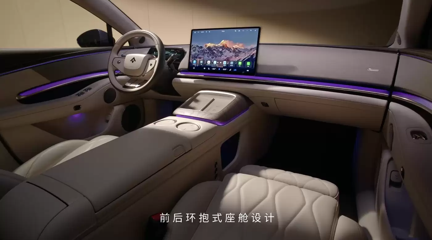 广汽昊铂 A800 开启盲订，华为乾崑 ADS、鸿蒙座舱上车