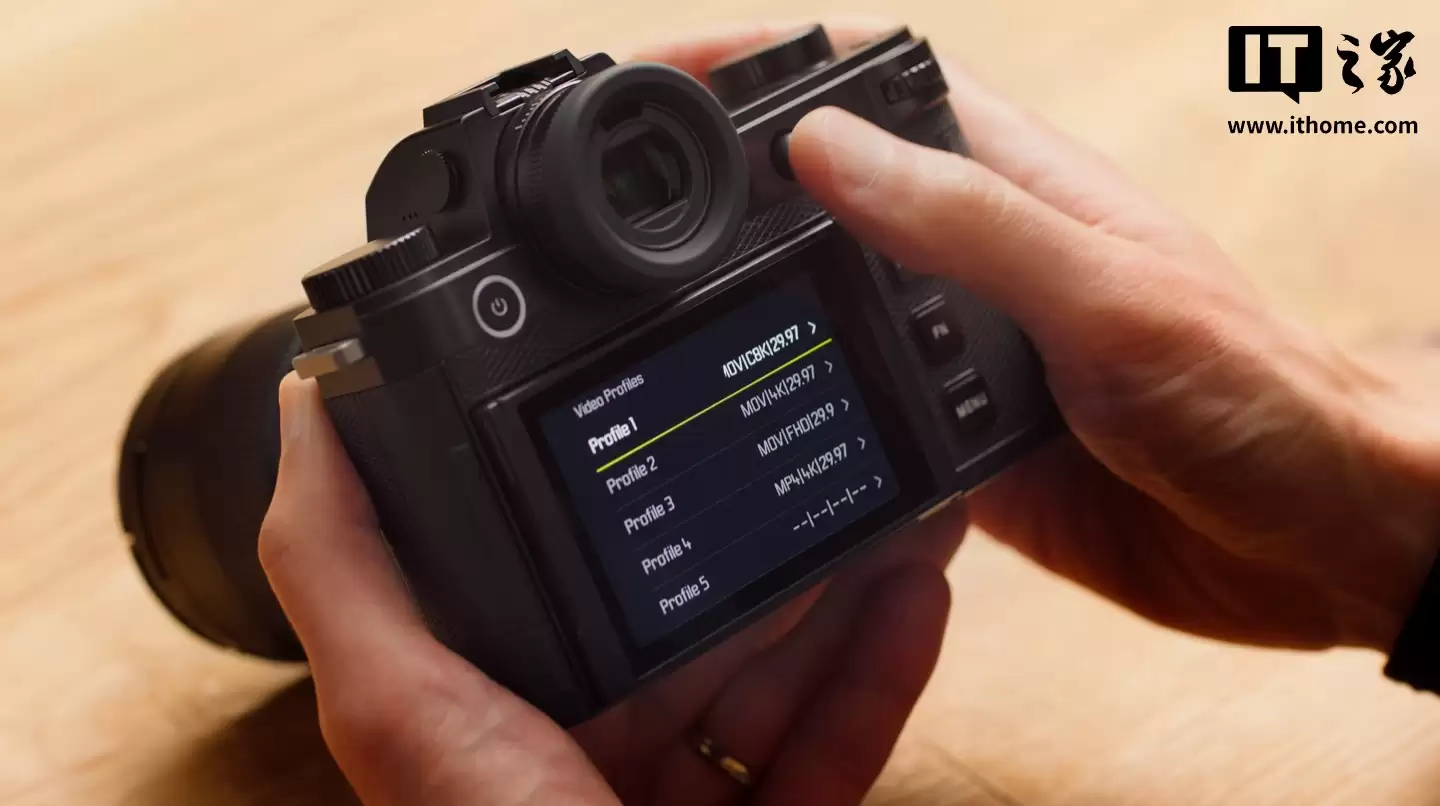 徕卡为 Q3、SL3 系列相机更新 4.0.0 固件:解锁全新 UI,部分机型支持多重拍摄 2.41 亿像素照片