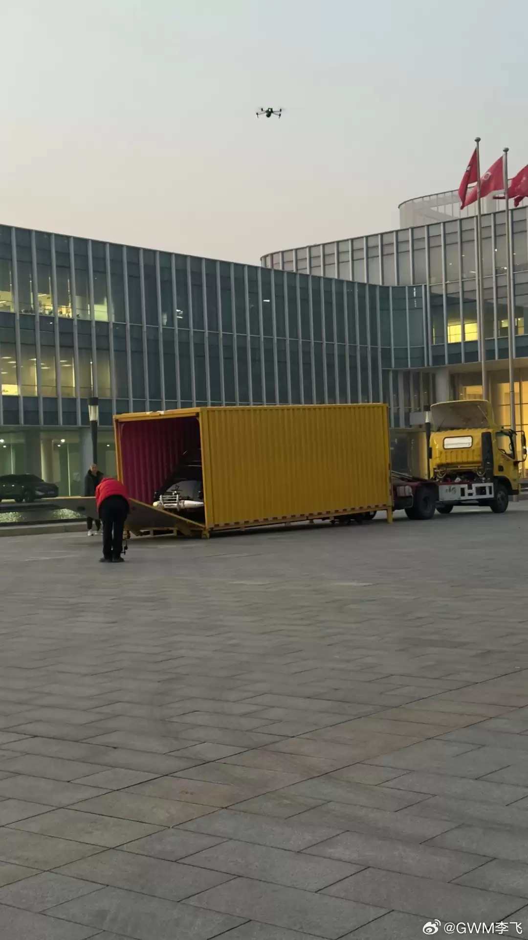 长城汽车官方预热新品牌，首款外形还原经典老爷车设计