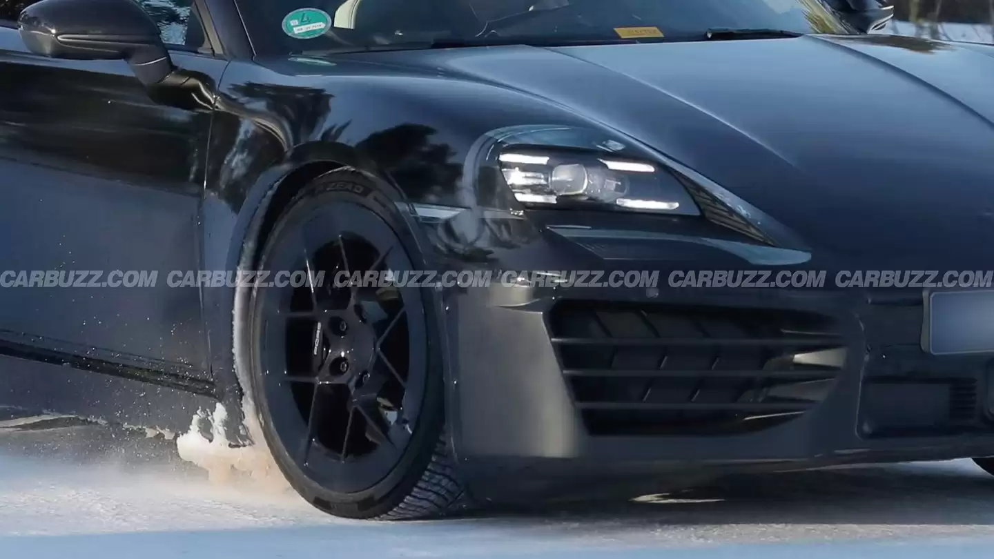 保时捷 718 纯电版被拍到开启第四轮冬测，研发周期破纪录