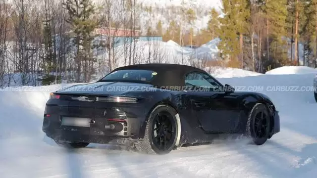 保时捷718纯电版被拍到开启第四轮冬测，研发周期破纪录