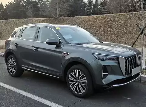 全新红旗HS5实车曝光：外观微调内饰焕新