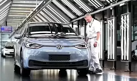 大众停产揭德国汽车业危机