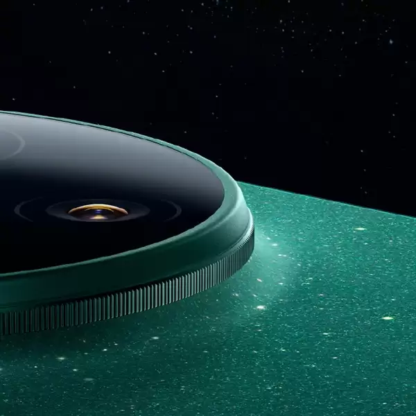 小米最惊艳、最薄的Ultra！小米17 Ultra星空绿外观细节公布：超大R角2D直屏