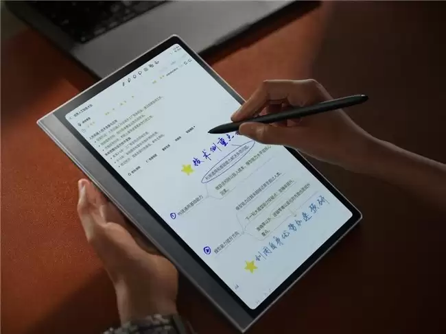 思必驰AI办公本荣获IDC中国生态奖项创新应用奖