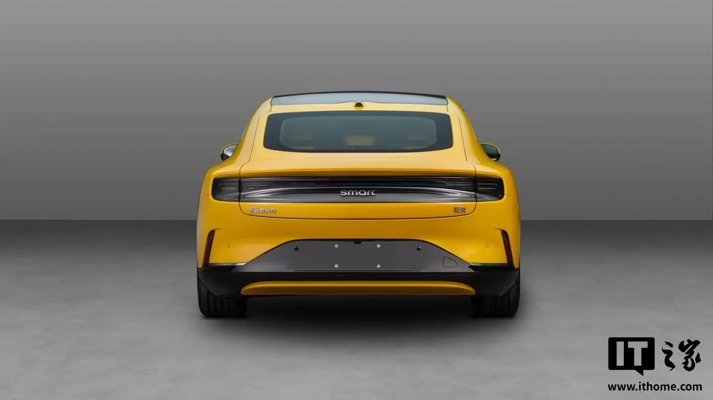 最高 234 公里，smart 精灵#6 EHD 中型轿车纯电续航里程揭晓