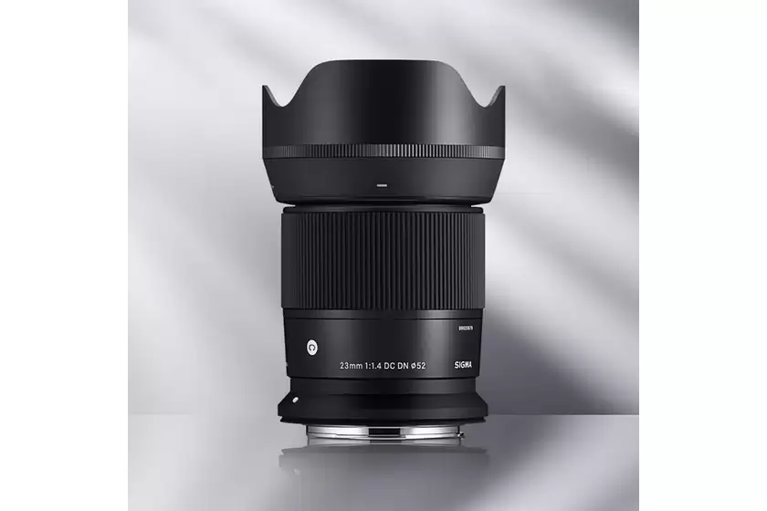 佳能C画幅挂机镜头 RF卡口适马23mm F1.4 DC DN售3332元