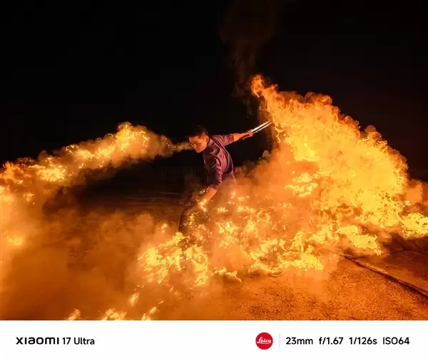 小米17 Ultra首发光影猎人1050L一英寸主摄:夜景实拍样张公布