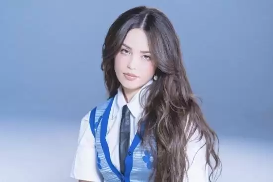 顶级美女主播自爆艰辛打工史：从未忘记贫穷的滋味