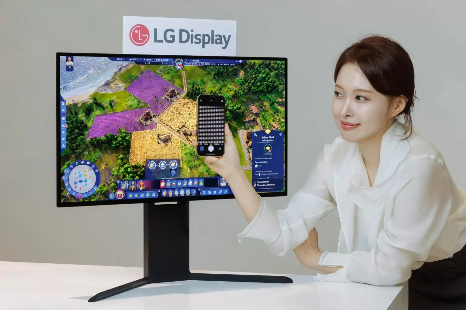 LG 预热全球首款 RGB 条纹像素 4K 240Hz OLED 面板：减少光晕现象，CES 2026 亮相