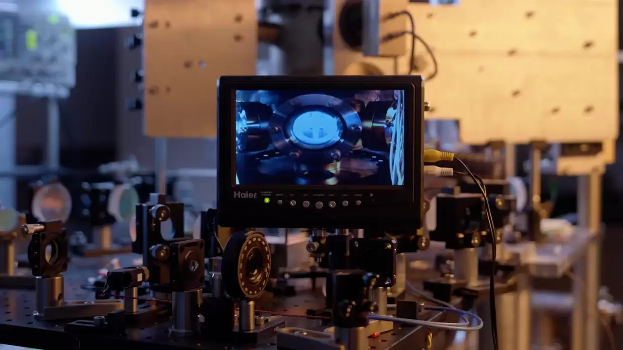 全美最准原子钟因飓风停电出现 4.8 微秒误差