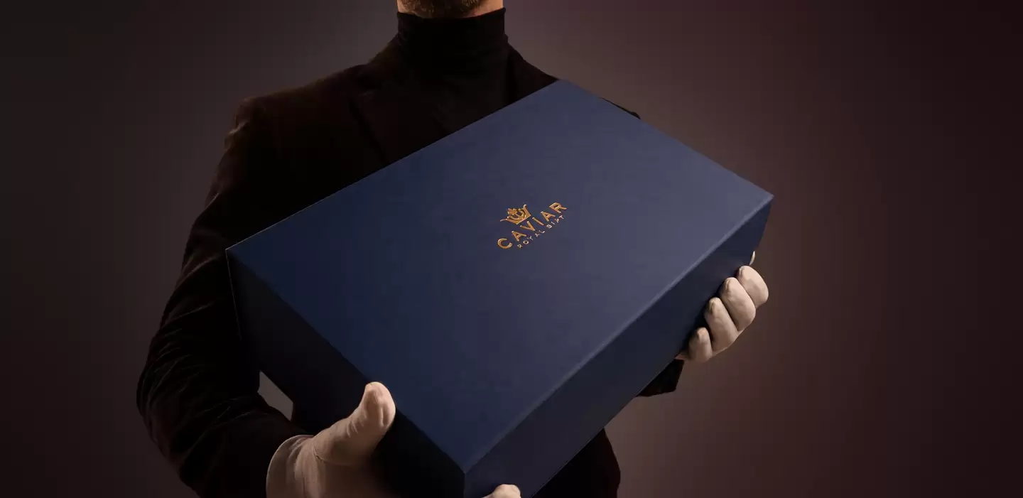 全球限量3台：Caviar 推出“亿万富翁的惊喜”金蛋版 iPhone 17 Pro / Max