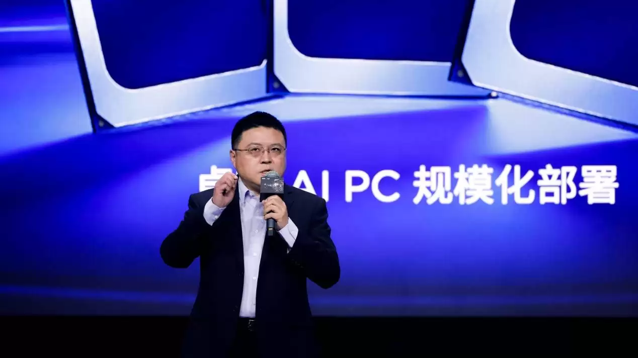 联想张豪：从经典原型机到AI PC，ThinkPad坚守“以人为中心”的初心