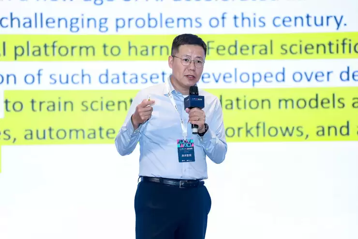 鼎熙智创吕海峰：从「造算力」到「孵材料」，用闭环击穿AI for Science的数据高墙 