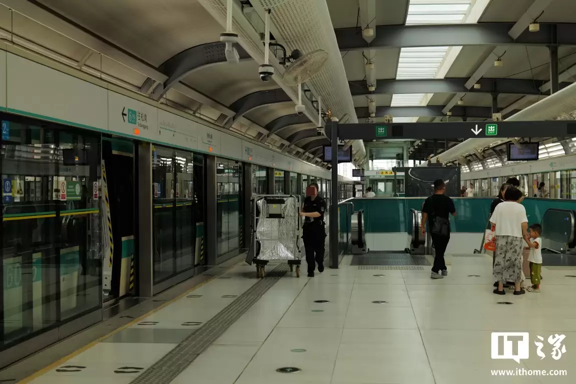 深圳地铁 2025 年客流量突破 31 亿人次，提前 19 天超越去年全年纪录