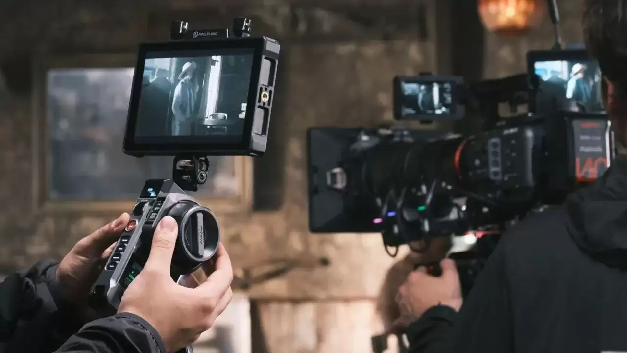 三星将推One UI 8.5支持TILTA无线镜头控制