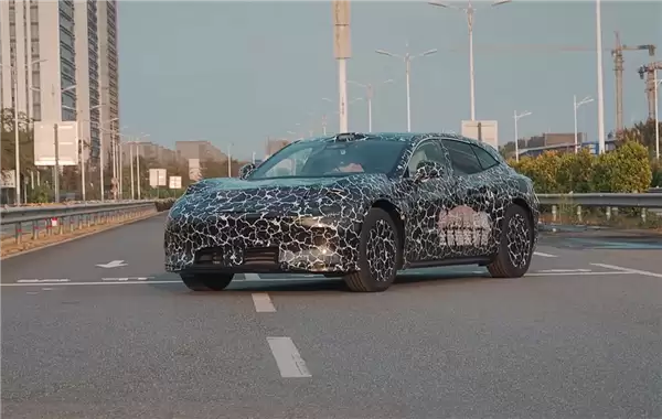 华为广汽联手打造 “启境”第一车预热:豪华猎装装 号称“三个百万”