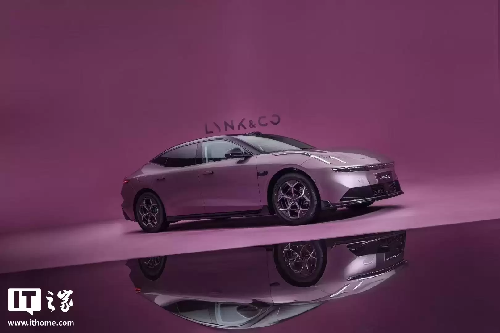 部分领克 10 EM-P 被曝后备箱渗水，官方回应将免费更换零部件