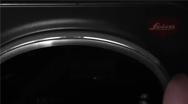 小米14 Ultra徕卡版外观细节揭晓：自带可乐标、镜头变焦环