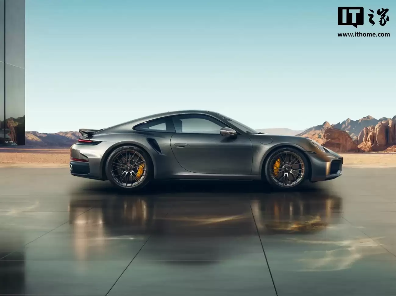 保时捷中国回应“郑州中原保时捷中心疑似跑路”：正与警方和相关部门在现场核查事实