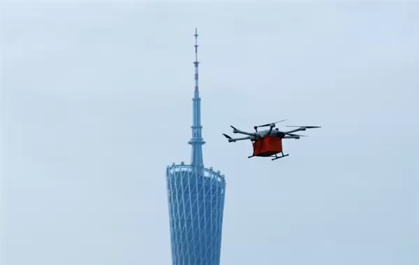 淘宝闪购开通全国首条无人机“聚合约送”航线:配送加速不加价