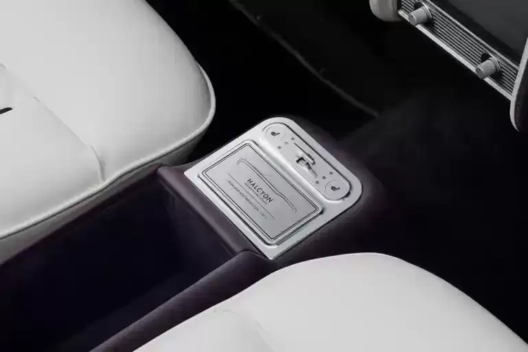 劳斯莱斯险路电动版亮相:800伏平台加持,纯手工打造限量60台