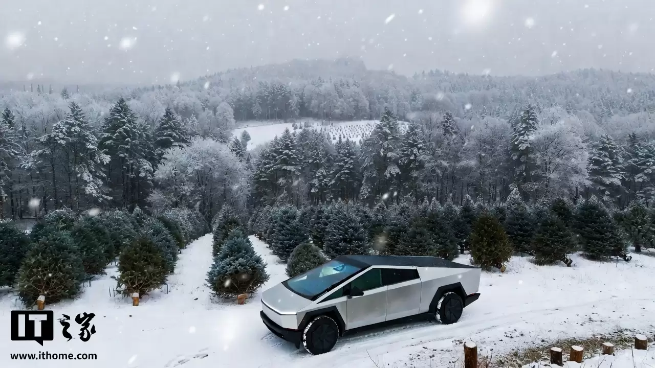 特斯拉 AI 团队圣诞赶工推送 FSD v14.2.2.1，雨天测试表现优异