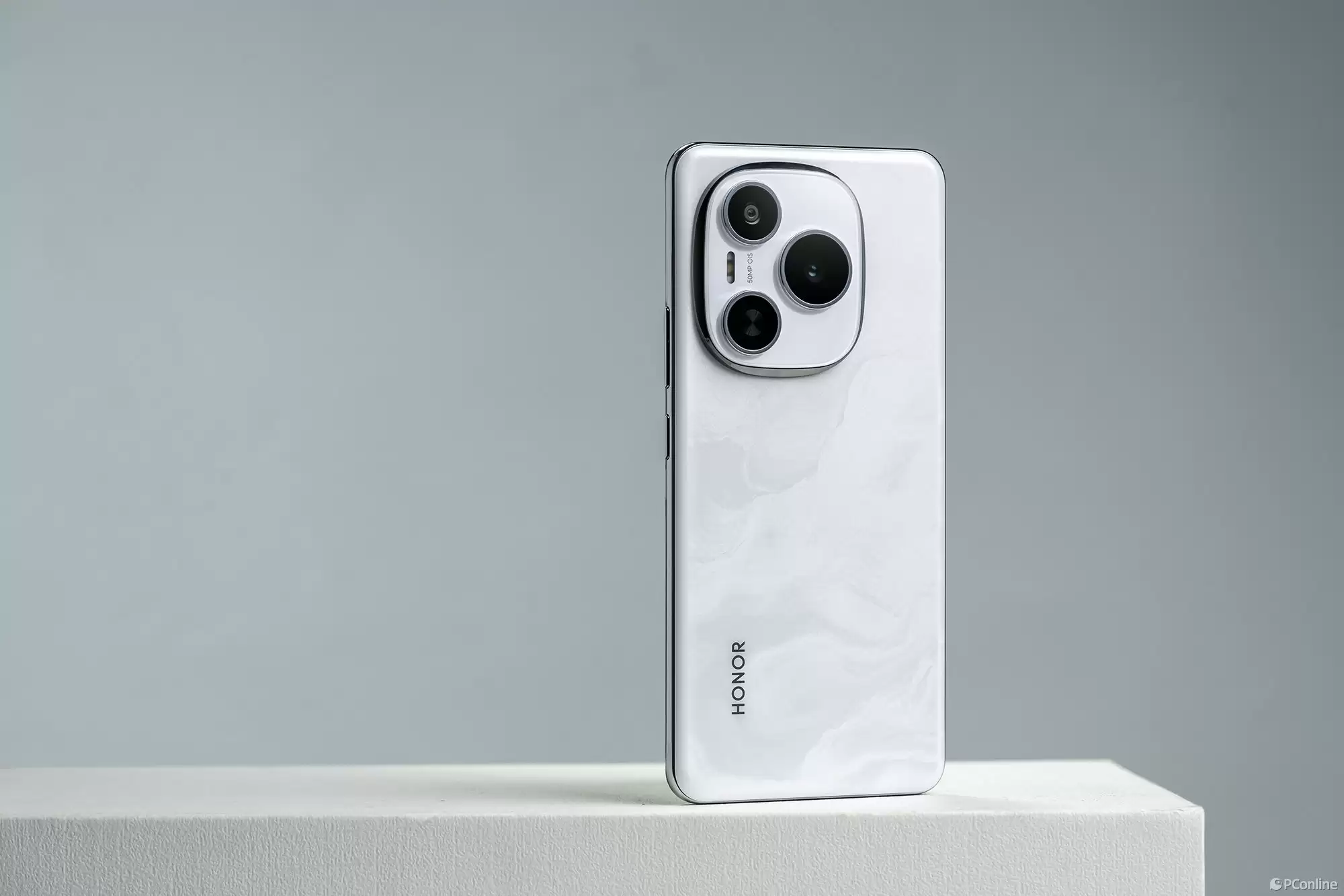 荣耀Power2跑分出炉：首款超10000mAh电池新机，预计下月登场