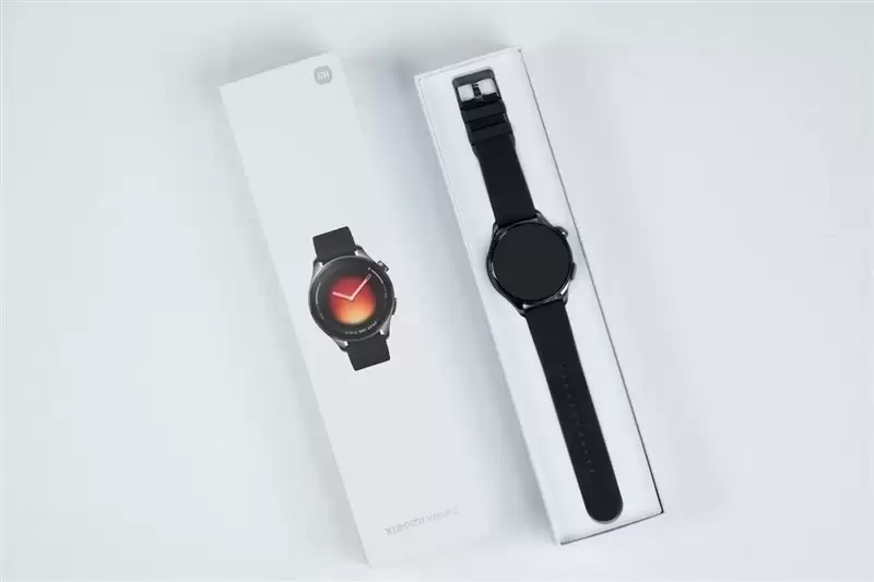 小米手表5发布：高端材质+双芯续航，定义旗舰新标准