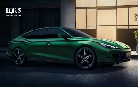 2026 款名爵 MG7 车型将于 1 月 6 日上市:升级智能化配置,现款 12.59 万元起