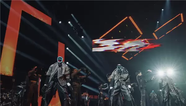 宇树机器人登台伴舞引爆全球,科技与艺术融合再启新篇