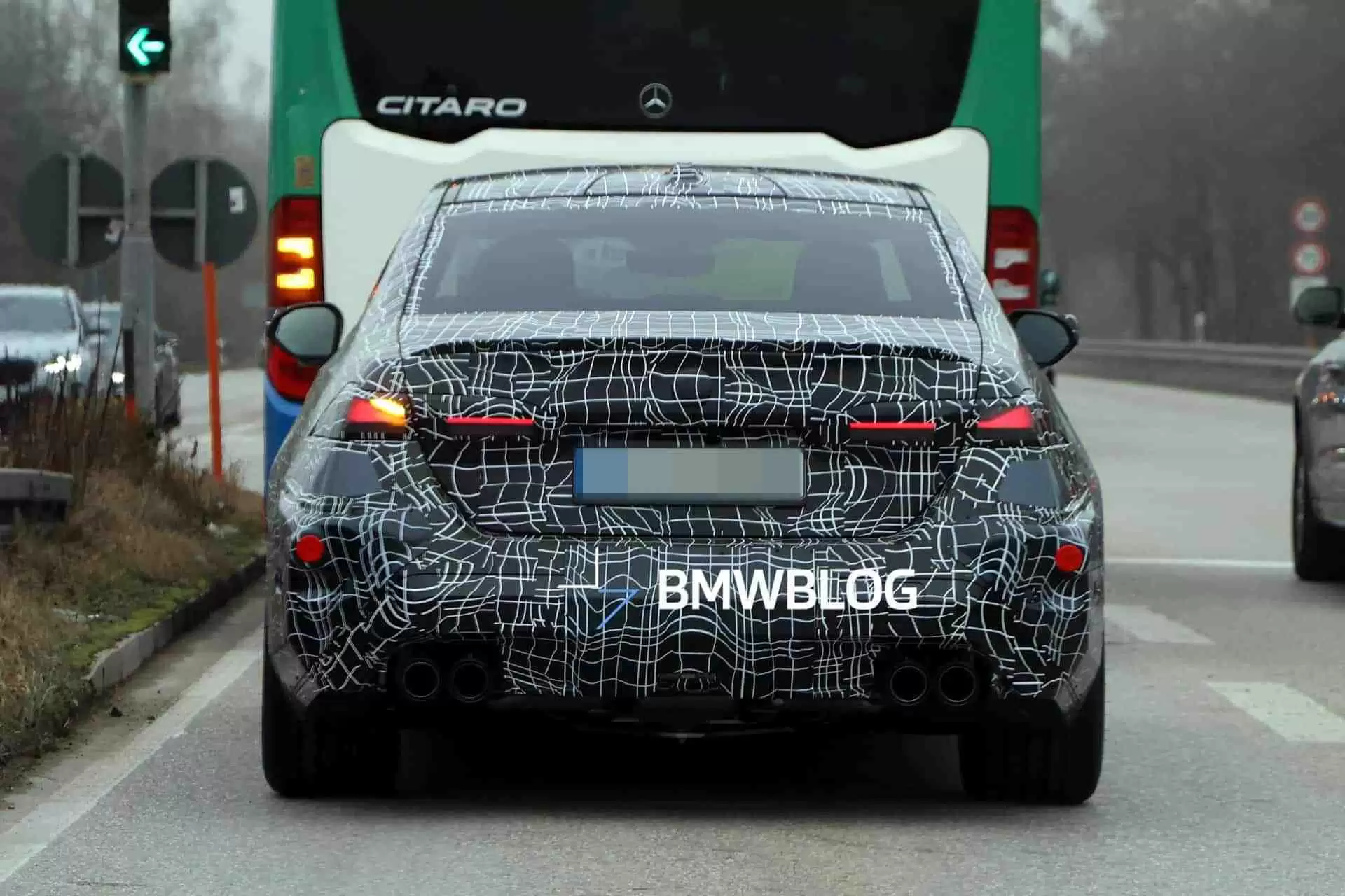 宝马路试细节曝光：新M5换回传统格栅，X5或将取消分体式尾门