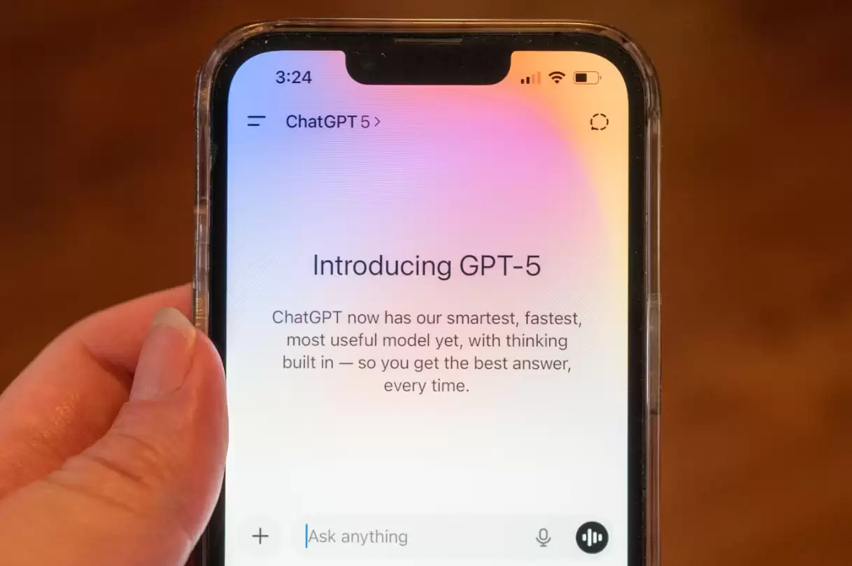 医生:AI 聊天机器人的使用可能与精神病病例存在关联