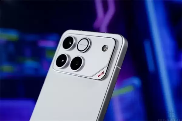 2025 年 3000 元手机推荐性价比：荣耀 WIN 配置拉满更出色