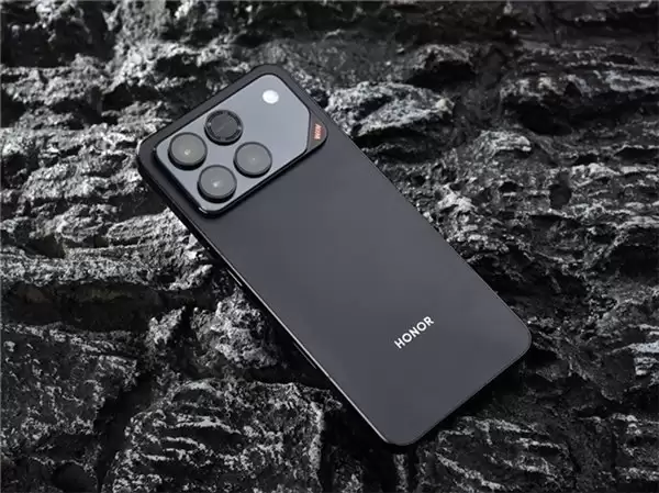 3000 元手机推荐性价比 几款热门机型深度推荐