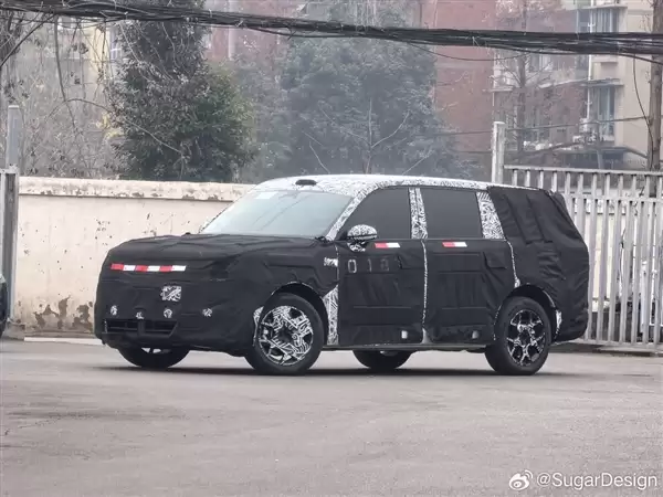 首款增程家用SUV 小米“昆仑”新谍照曝光：体积庞大
