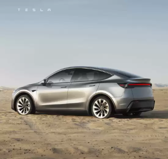 乐山女子购车陷新款旧款争议