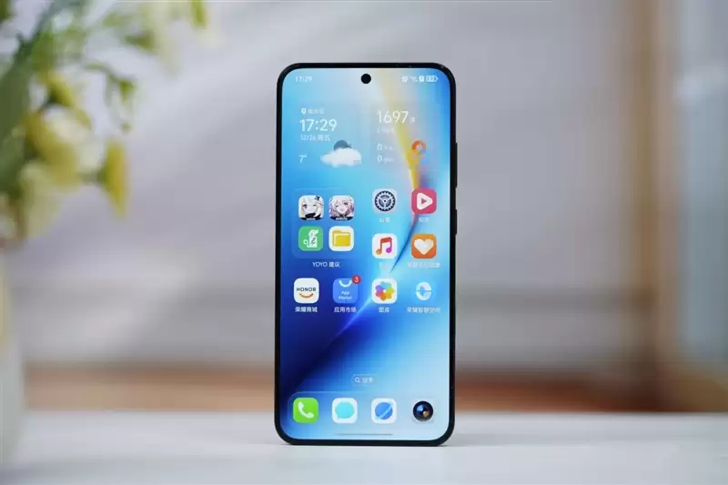 半年内没有对手！荣耀WIN RT评测：2699元首发1万mAh大电池 这才是性价比电竞机！