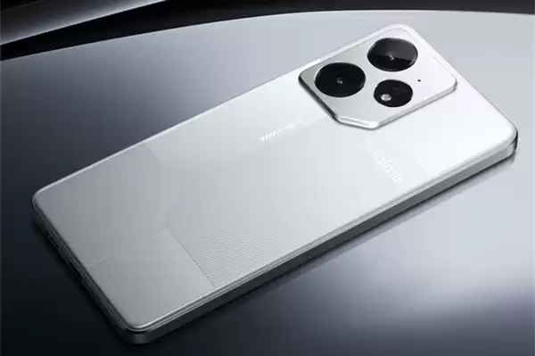 真我Neo8无限版包装盒偷跑:首发三星1.5K+165Hz屏 素质比肩苹果