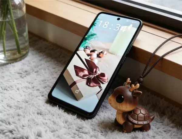 TLCD手机开启众筹：天玑8300+6.95英寸LCD屏