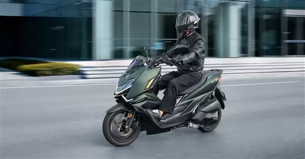 11800元 升仕150X龙骨踏板摩托掀桌 网友:炸了都夸它响